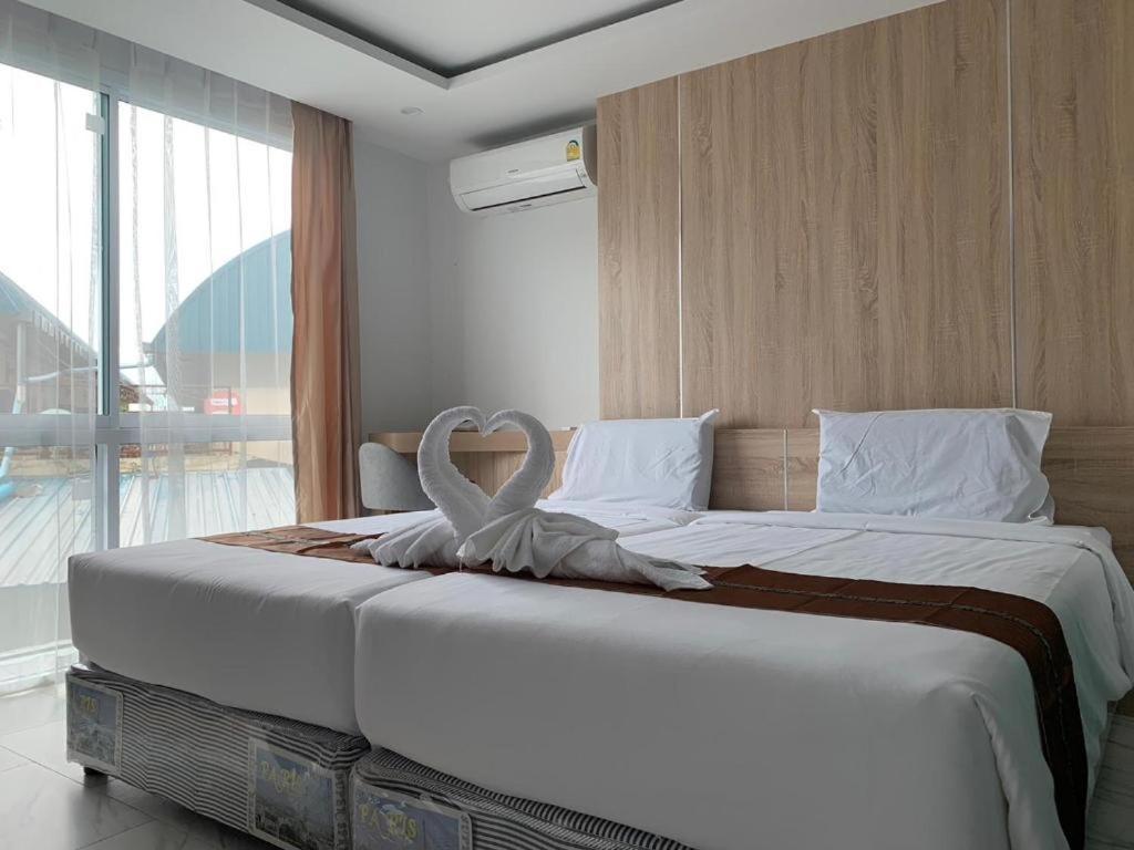 Deco Pattaya Hotel North Pattaya Exterior photo